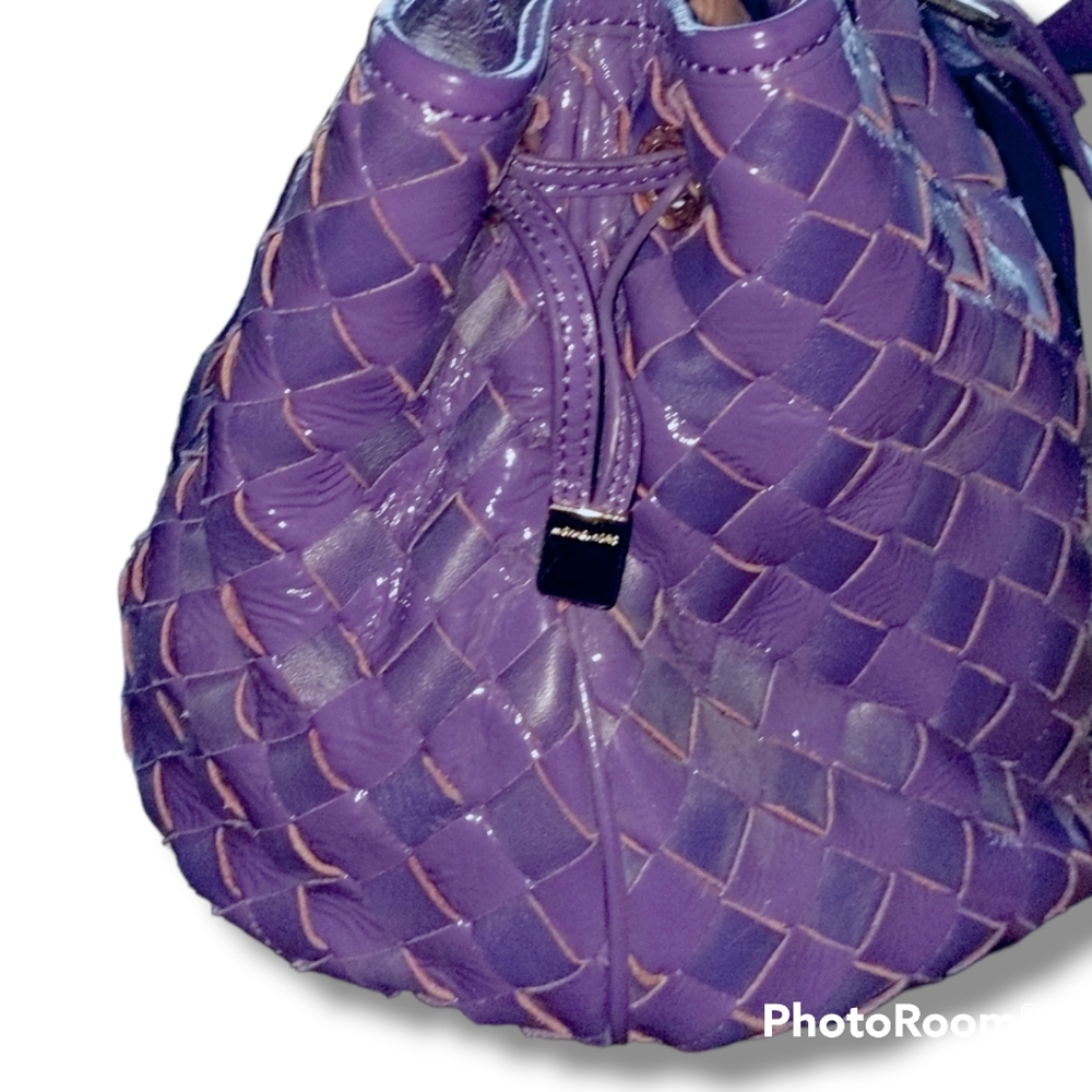 Michael Kors woven leather  bag - Picture 3 of 10